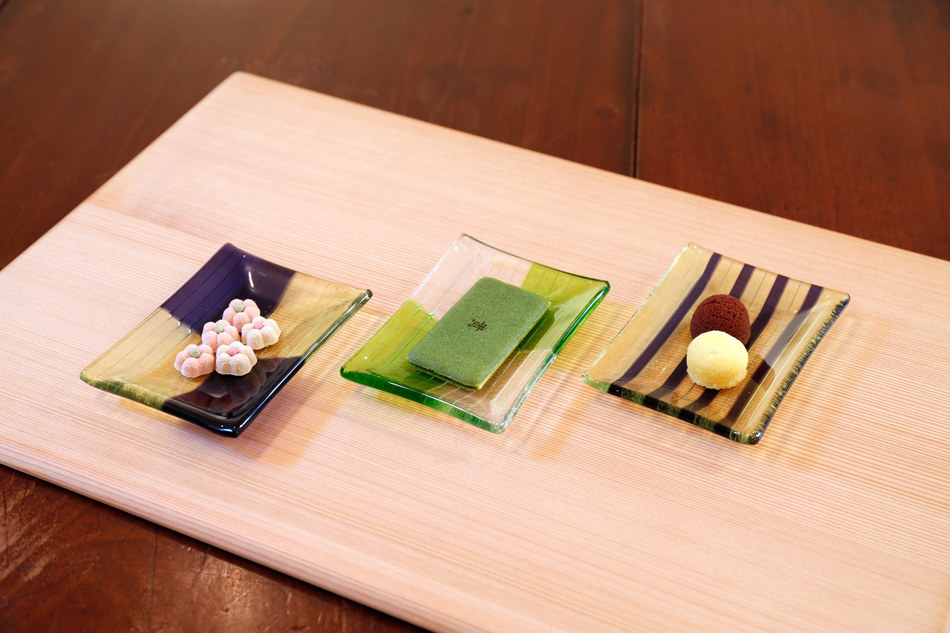 Dish〈ムラーノガラス（ベネチアングラス）ディッシュ／皿〉 – chisa