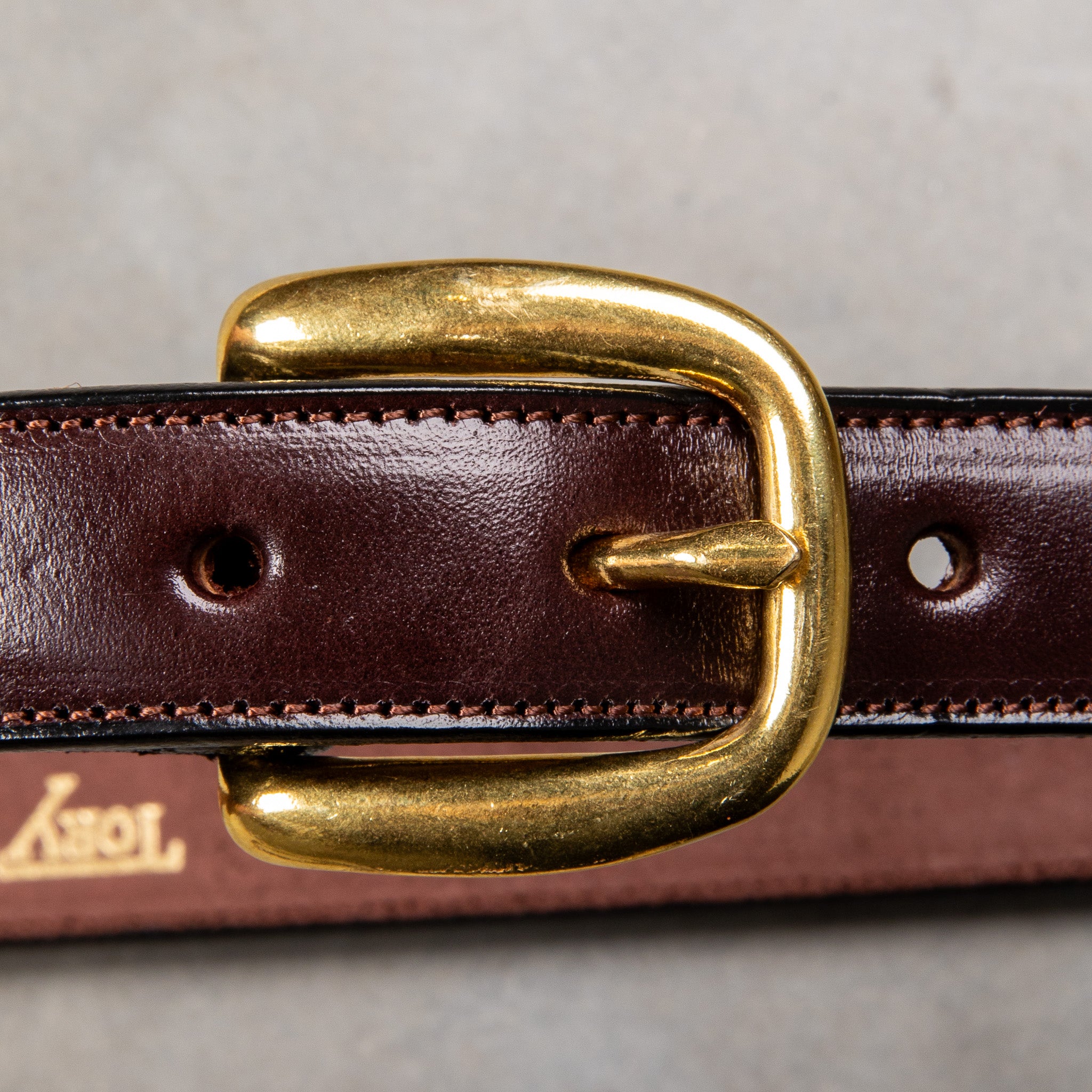 Tory Leather Classic Bridle Leather Belt 1″ Brass Buckle Havana