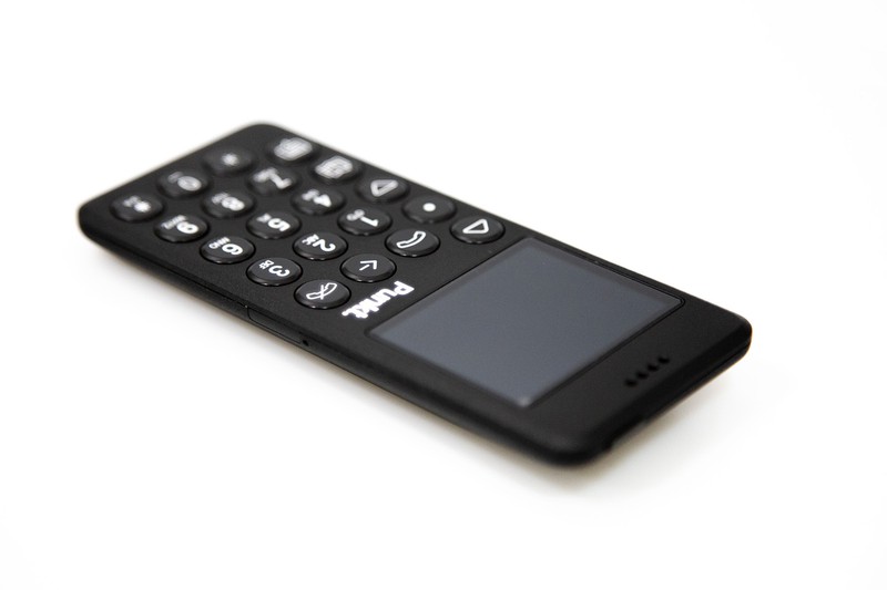 スマホは人生を豊かにするのか？ デジタルデトックスに特化した携帯