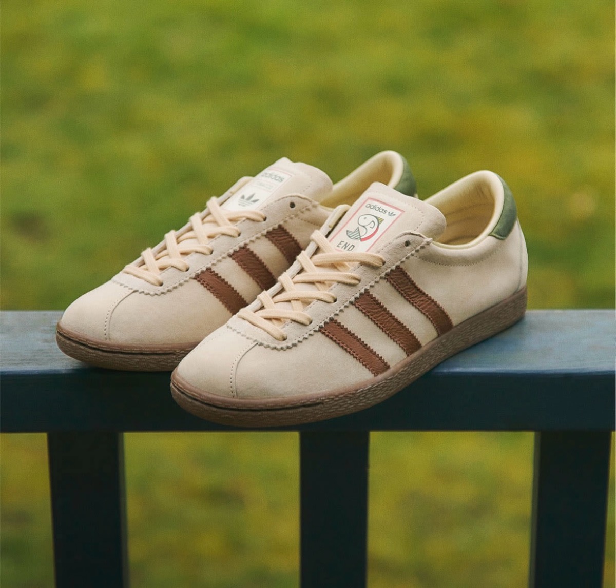 END. × adidas Mocaturf & Tobacco “Fly Fishing”が5月31日より発売