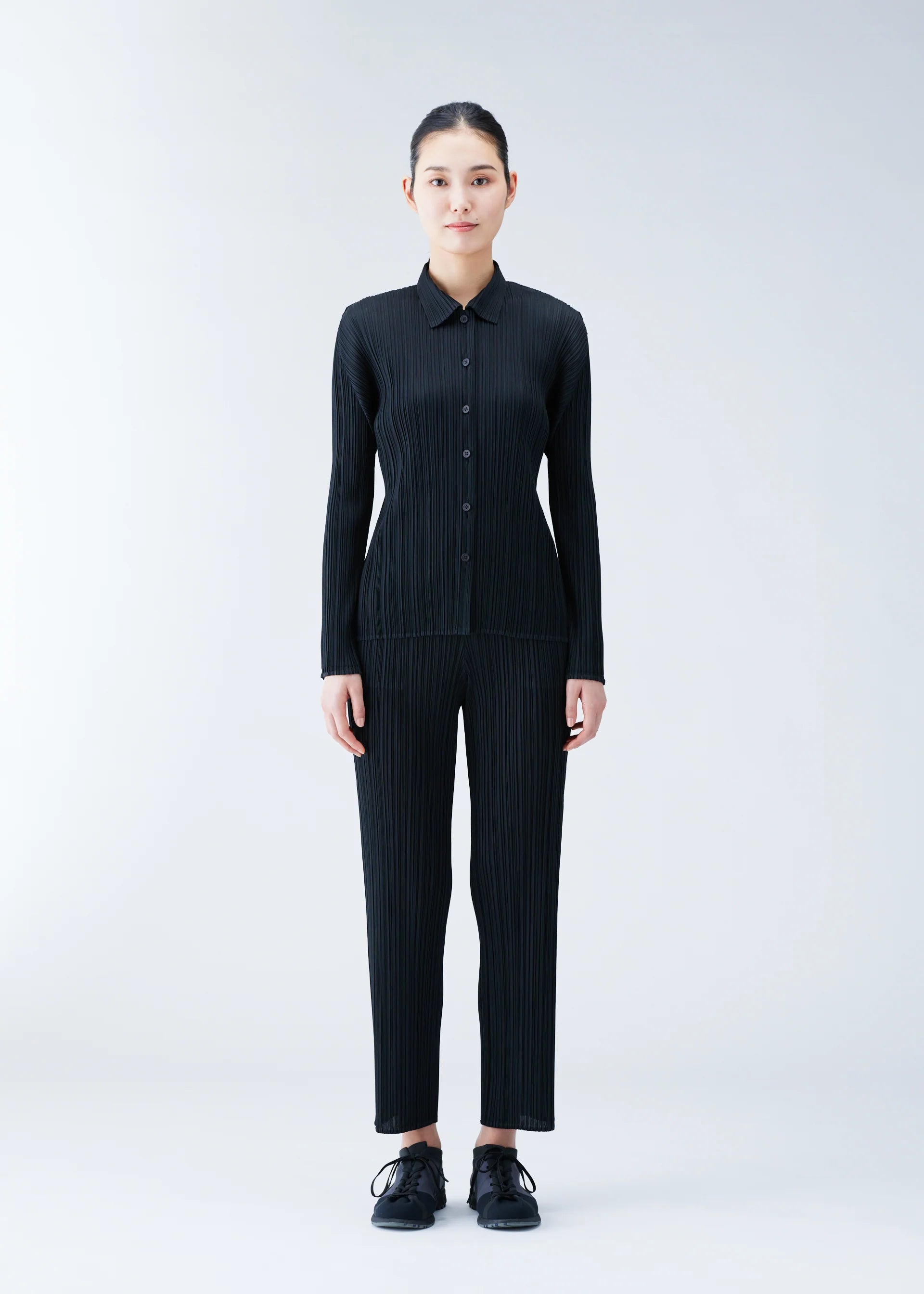 BASICS – ISSEY MIYAKE ONLINE STORE