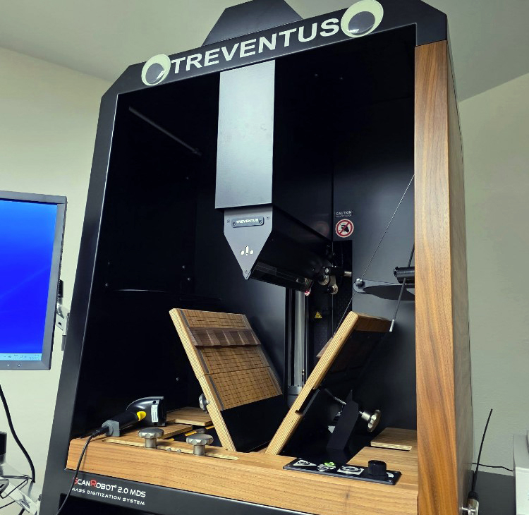 McFarlin's new ScanRobot protects rare books while increasing