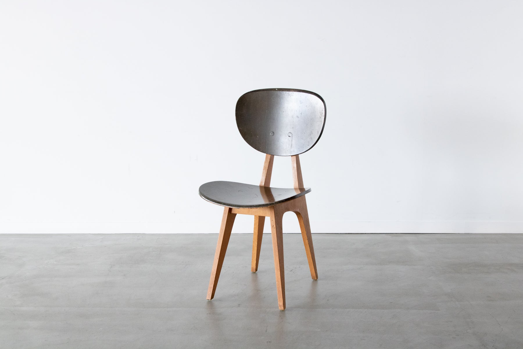 R004 長大作｜ダイニングチェア – tefu vintaging-supplies