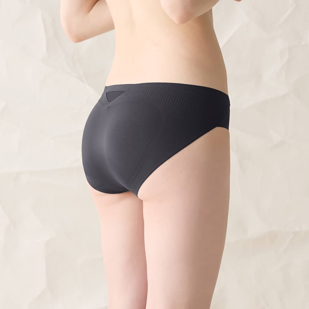 SEAMLESS】ヒップアップハーフショーツ TC2470P :レディース ショーツ