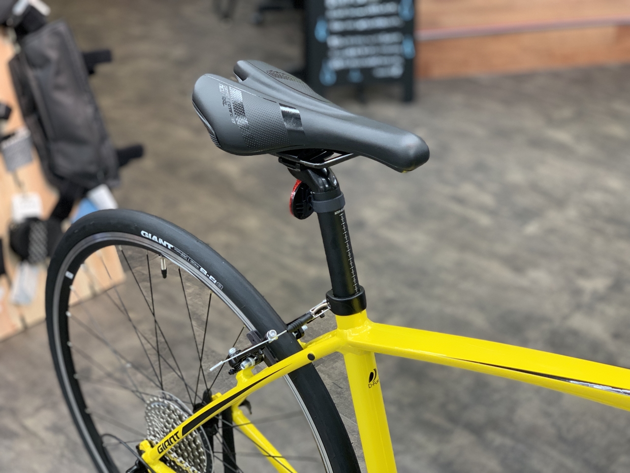 GIANT2020MODEL 『ESCAPE RX3』入荷☆彡 | コンズサイクルのスタッフ