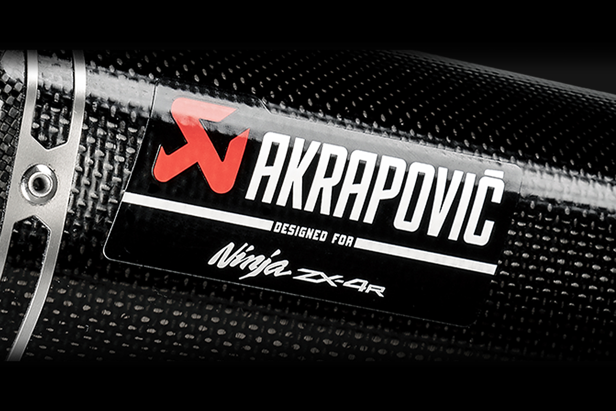 カワサキ×アクラポビッチ Ninja ZX-4R用マフラーが発売 | パーツ