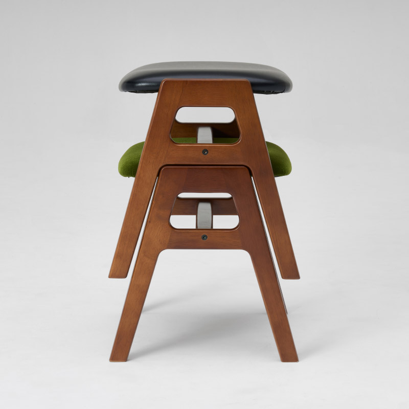 スタッキングスツール | PRODUCT | カリモク60