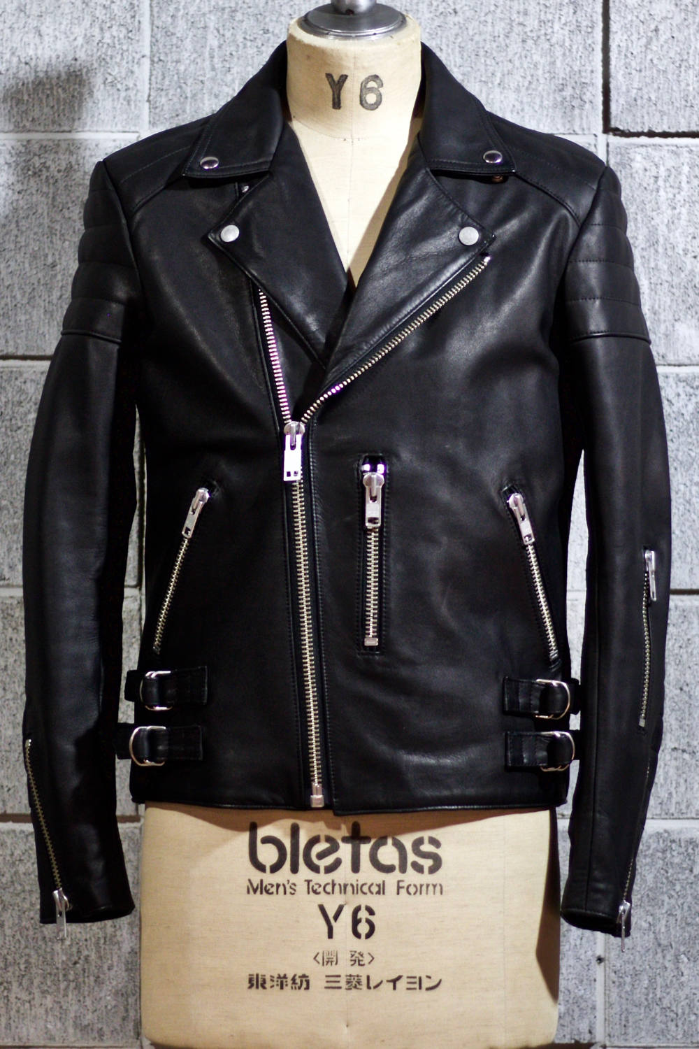 blackmeans - 945-71TJ08-5 (BLACK) | HAZE