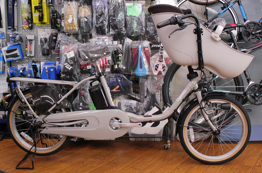 Panasonicの子乗せ電動自転車ギュットクルームDXが入荷いたしました。