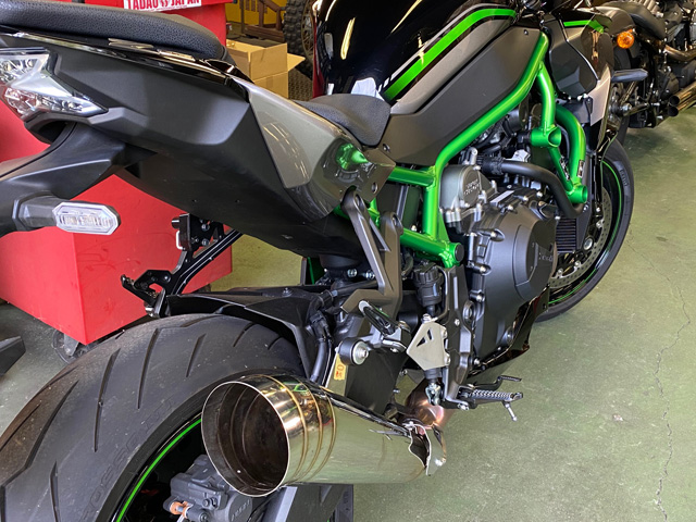 Z H2 POWERBOX | 忠さんが陣頭指揮をとってマフラーを開発していく実際