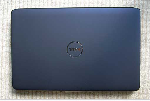 パソ兄さん/デルInspiron 15のデザインをレビュー