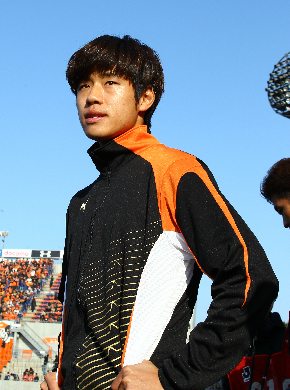 選手着用モデル『PUMAセレモニージャケット』発売のお知らせ | 清水