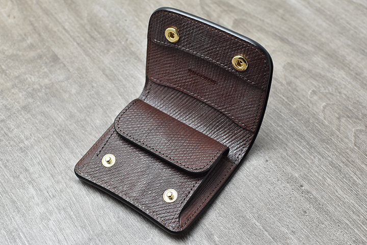 ベイカーロシアンカーフアイテムについてのお話 1 | WILDSWANS