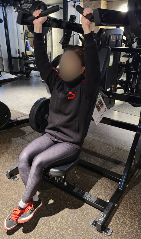 筋トレ】HAMMER STRENGTHスーパーインクラインプレスでショルダー