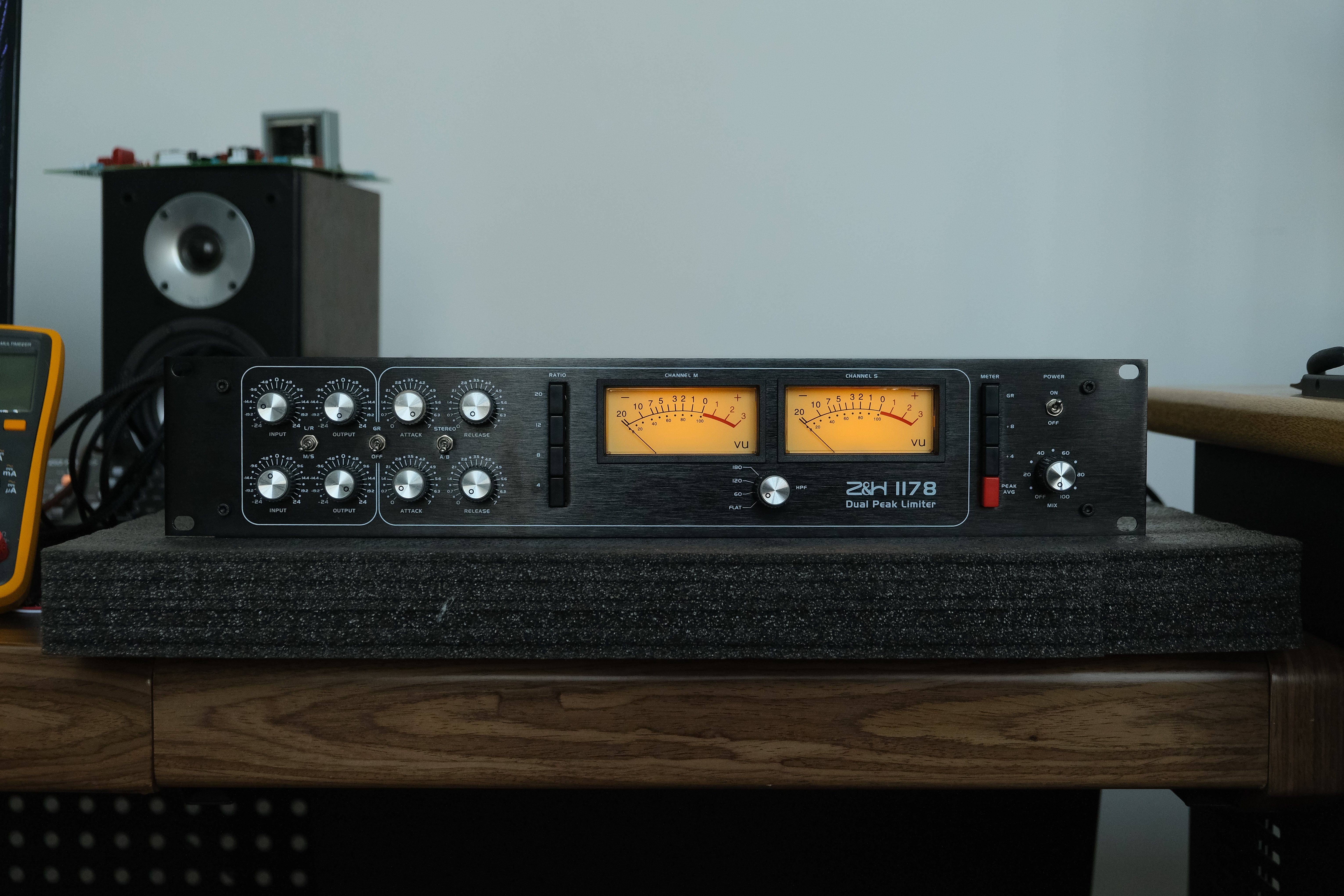 1178 マスタリング ステレオ ピーク リミッター – Z&H Designs