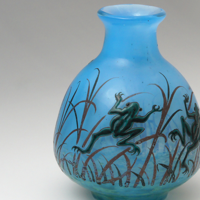 エミール・ガレ「蛙に蜻蛉文花瓶」《アンティックかとう》