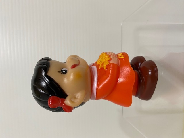 不二家☆ペコちゃん☆花持ち☆ソフビ人形☆貯金箱 9．1cm 当時物