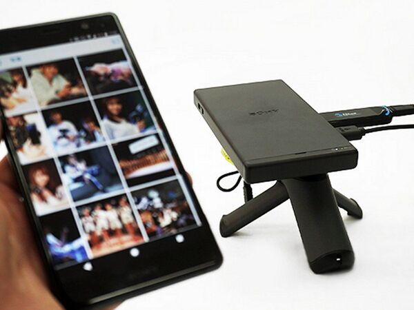 ASCII.jp：スマホといっしょに持ち運ぶプロジェクター「MP-CD1