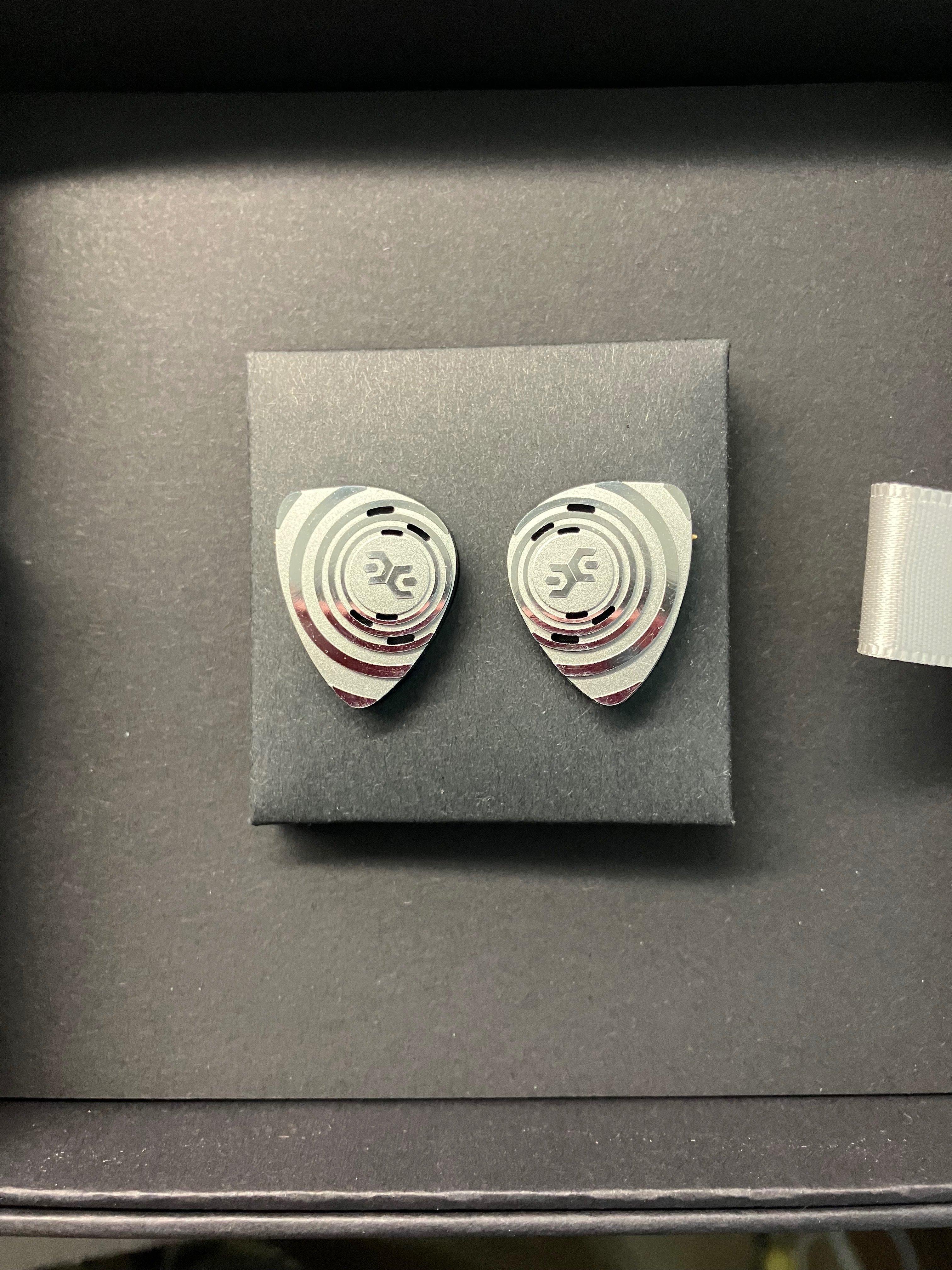 Elysian Acoustic Labs PILGRIM 自腹で素人レビュー｜ヨルガオ