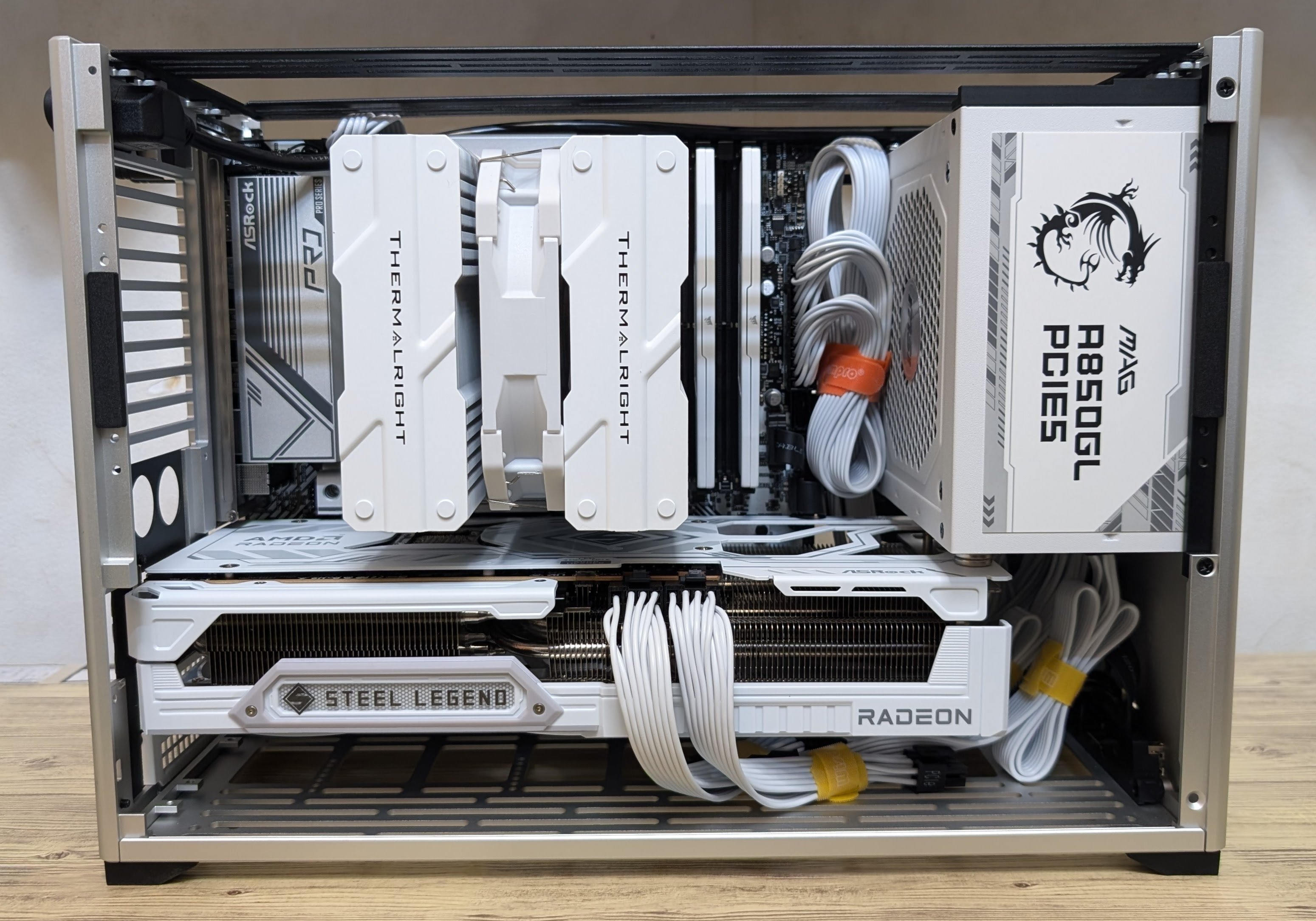 NCASE M2でPC組んだ(mATX+ATX電源+大きめグラボ)｜gonian