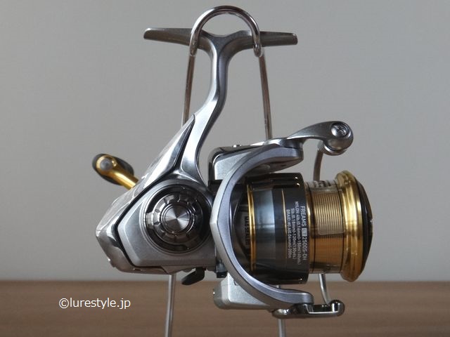 ダイワ 18 フリームス LT2500S-DH Fインプレ 特徴と各部重量 ｜ blog