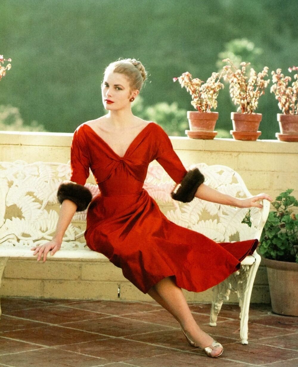 裏窓』Vol.1｜グレース・ケリーとニュールック | カイエ・デ・モード