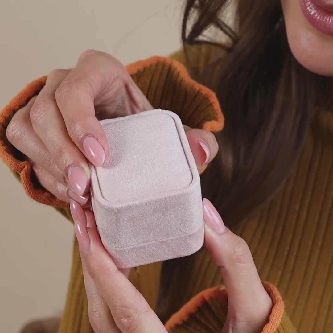 Square Pink Suede Single Slot Ring Box | Caitlyn Minimalist