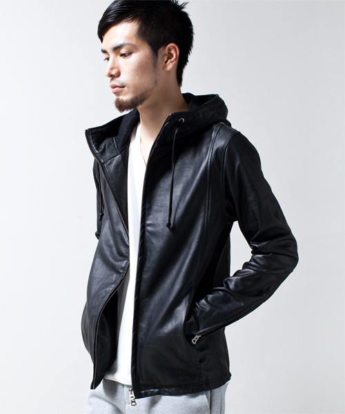 NANO universe（ナノユニバース）の「Shama（シャマ）/ フードレザー