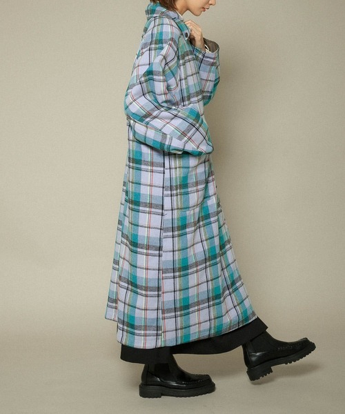 KBF（ケイビーエフ）の「リバーシブルバルカラーコート（ステンカラー