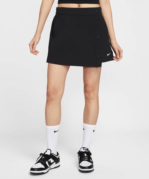 ナイキ スポーツウェア エッセンシャル ウィメンズ ウーブン スコート