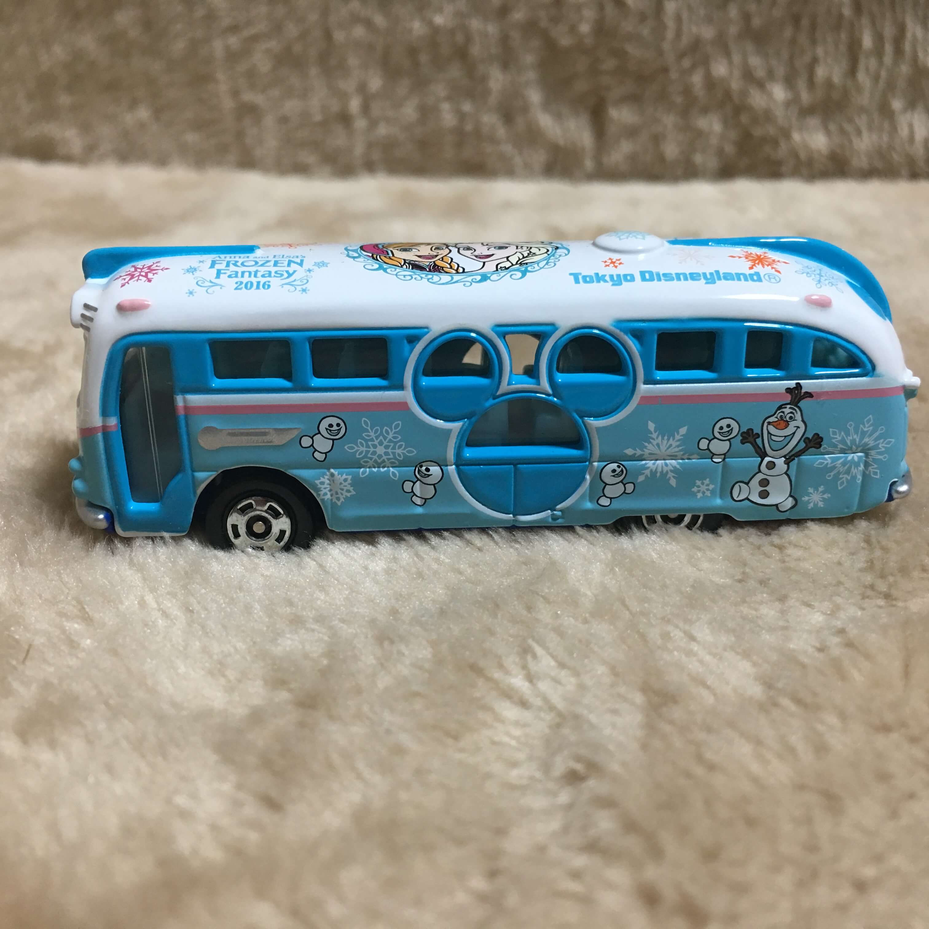 ディズニートミカ紹介】アナとエルサのフローズンファンタジー2016