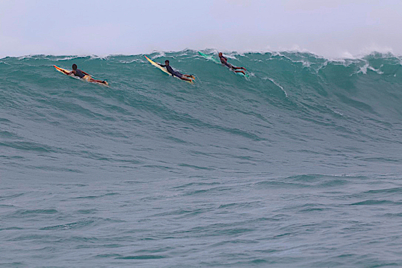 台風19＆20号 / 身も凍りつく大波に挑むBIGウェーブハンター 堀口
