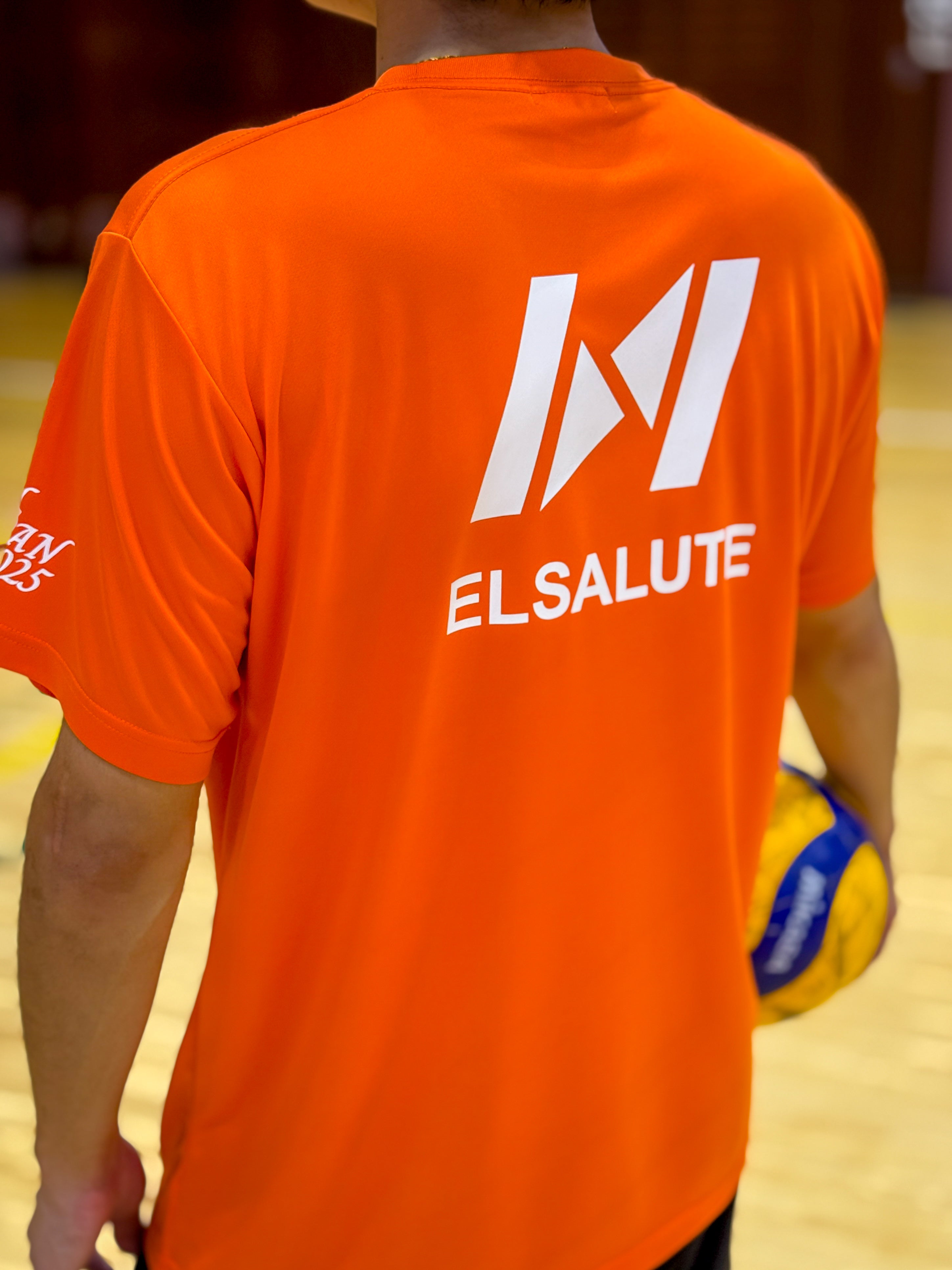 限定】BACK LOGO T-SHIRTS – BeeQuick