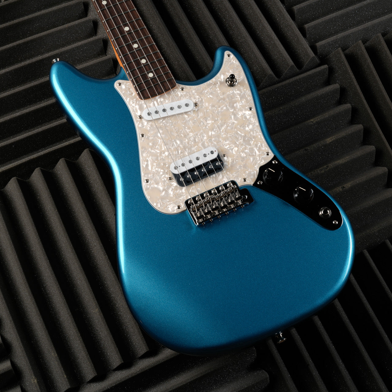 Fender MIJ Cyclone 2024 - Lake Placid Blue – FenderFever