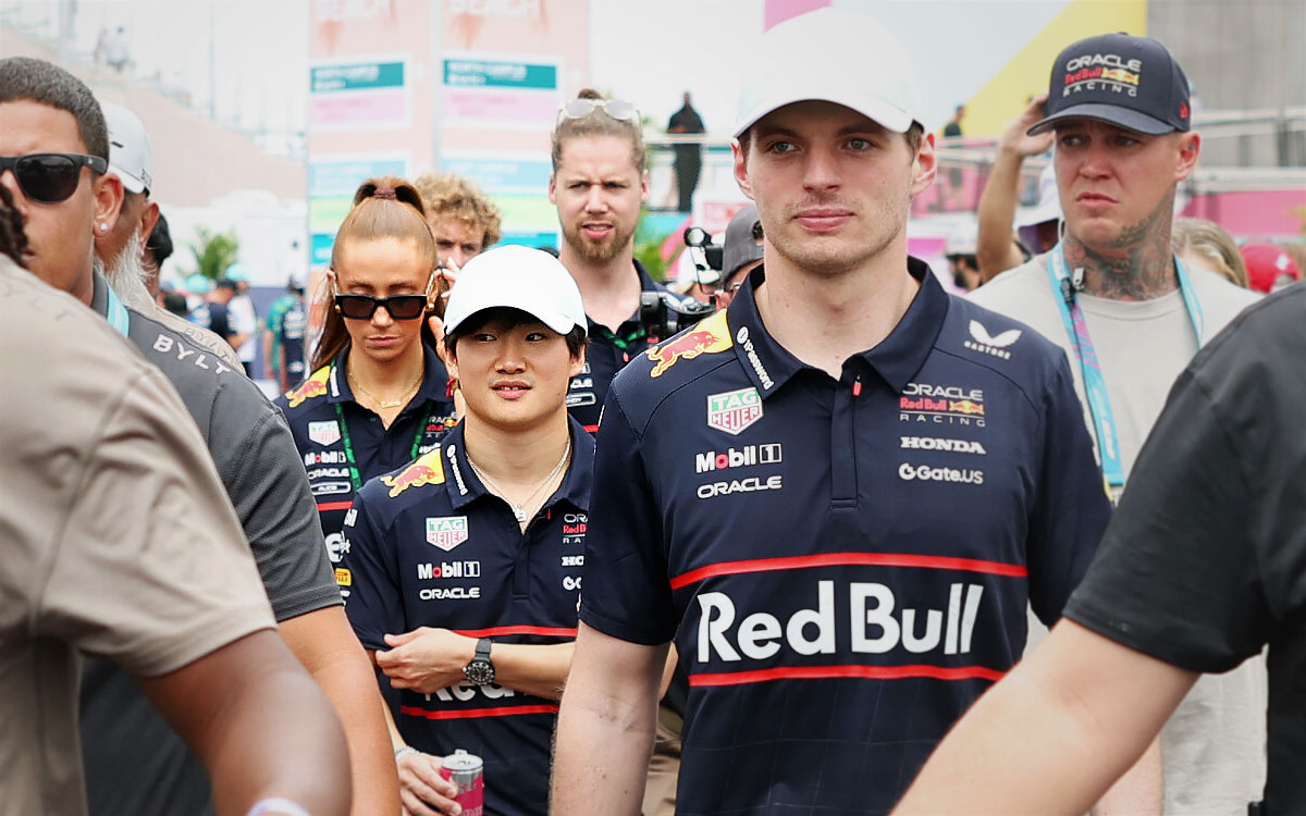 臆さぬ角田裕毅、レッドブルでも揺るがぬ“芯”―フェルスタッペンの隣で