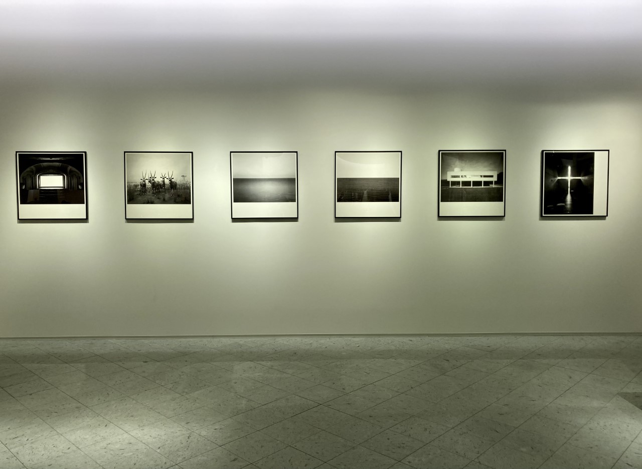 ヴィンテージポスターの展示会が六本木で開催。現代美術作家・杉本博司