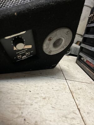 Set Of 2 Peavey 112M Floor Monitor Stage Speakers 65 Watts 8 OHMS