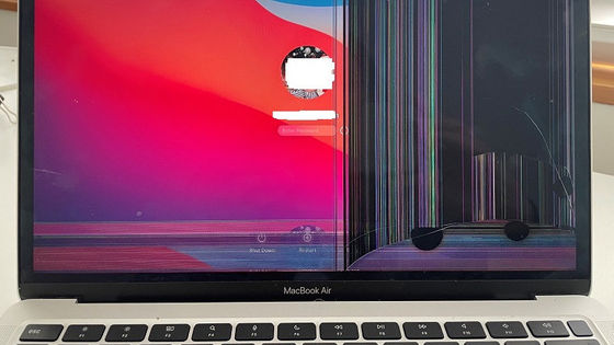 理由もなくM1搭載MacBook Airの画面が割れた」との訴えに同意の声が