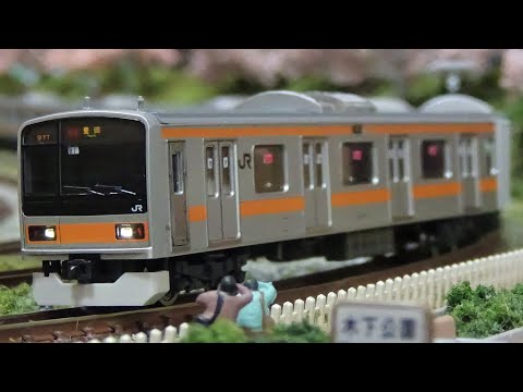 Nゲージ TOMIX 209系1000番台 中央線 走行シーン集 - YouTube