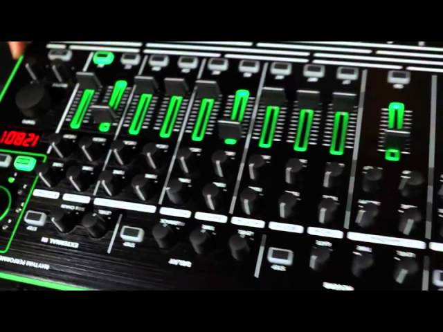 Roland AIRA TR-8 Part.1：Sound Edit - YouTube