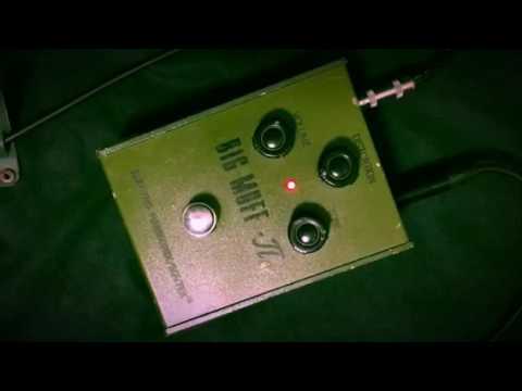 Big Muff Tall Font Sovtek Russian Army Green（ロシアンマフ）アタリ
