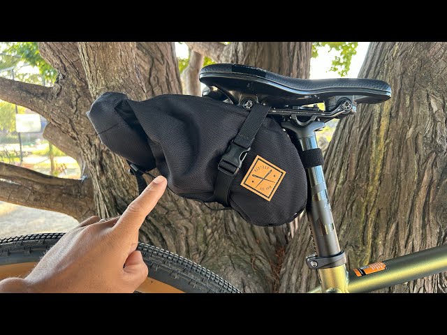 秋に丁度良い!?必需品+αが入る中くらいのサドルバッグ【RESTRAP SADDLE
