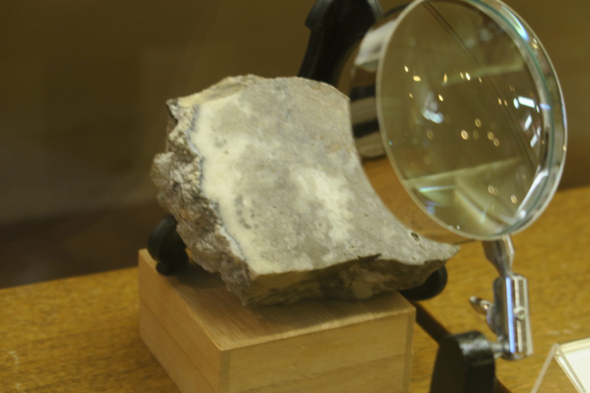 土肥金山【Toi Gold Mine】に行けば本物の金(きん)とは一体どの様な物