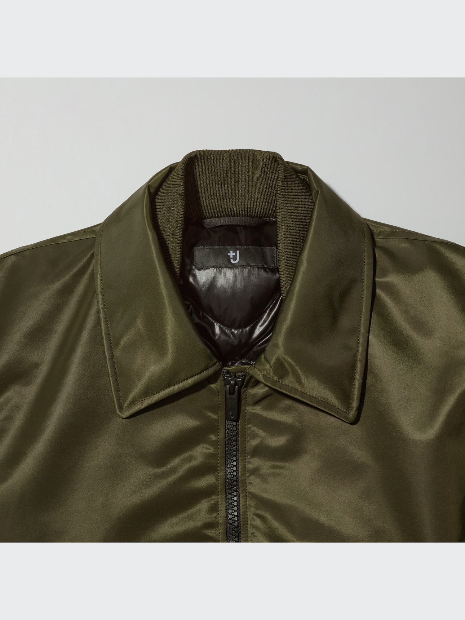 ユニクロ公式 | ダウンオーバーサイズリブブルゾン