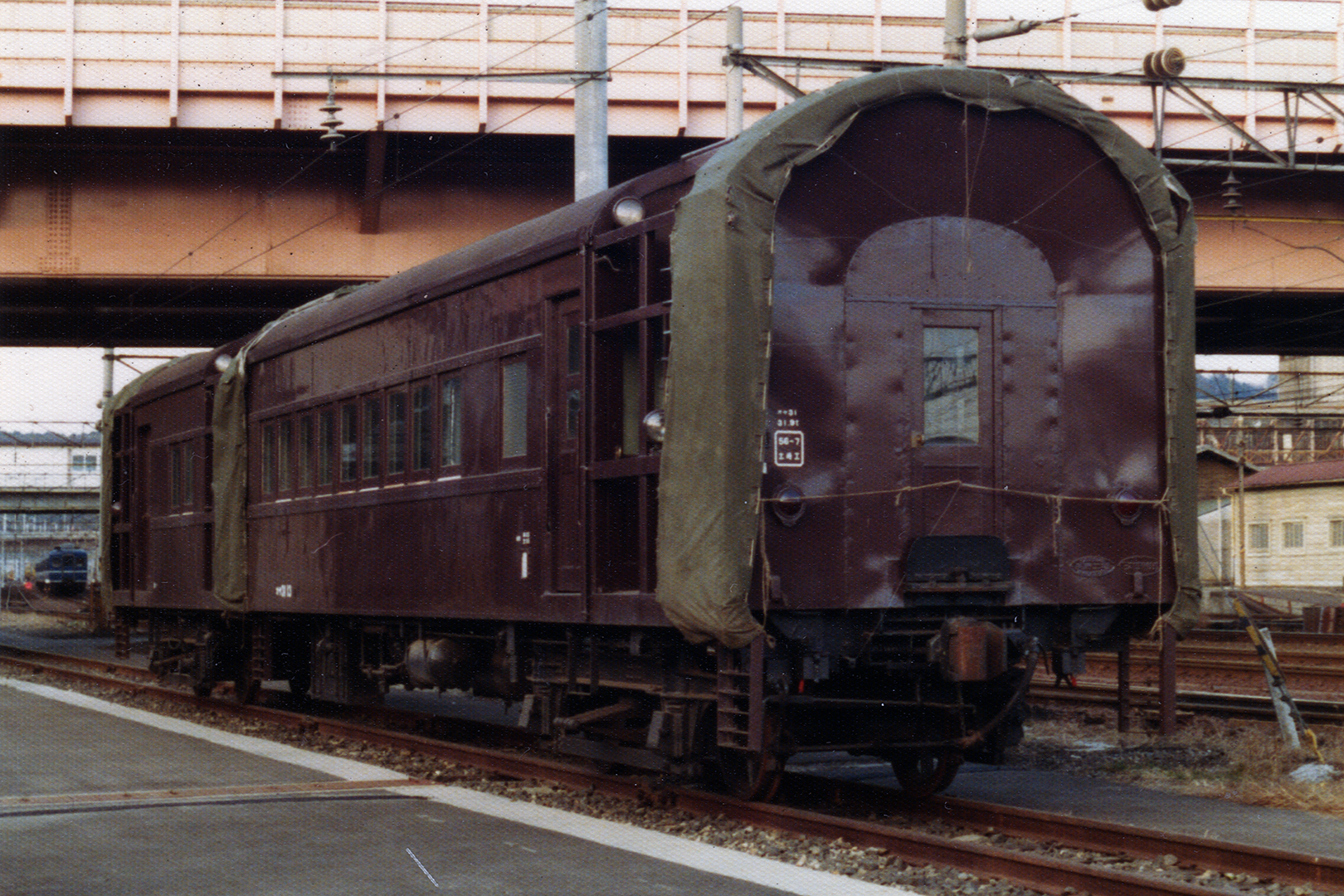 ワールド工芸 Nゲージ 国鉄 オヤ31 建築限界測定用試験車 