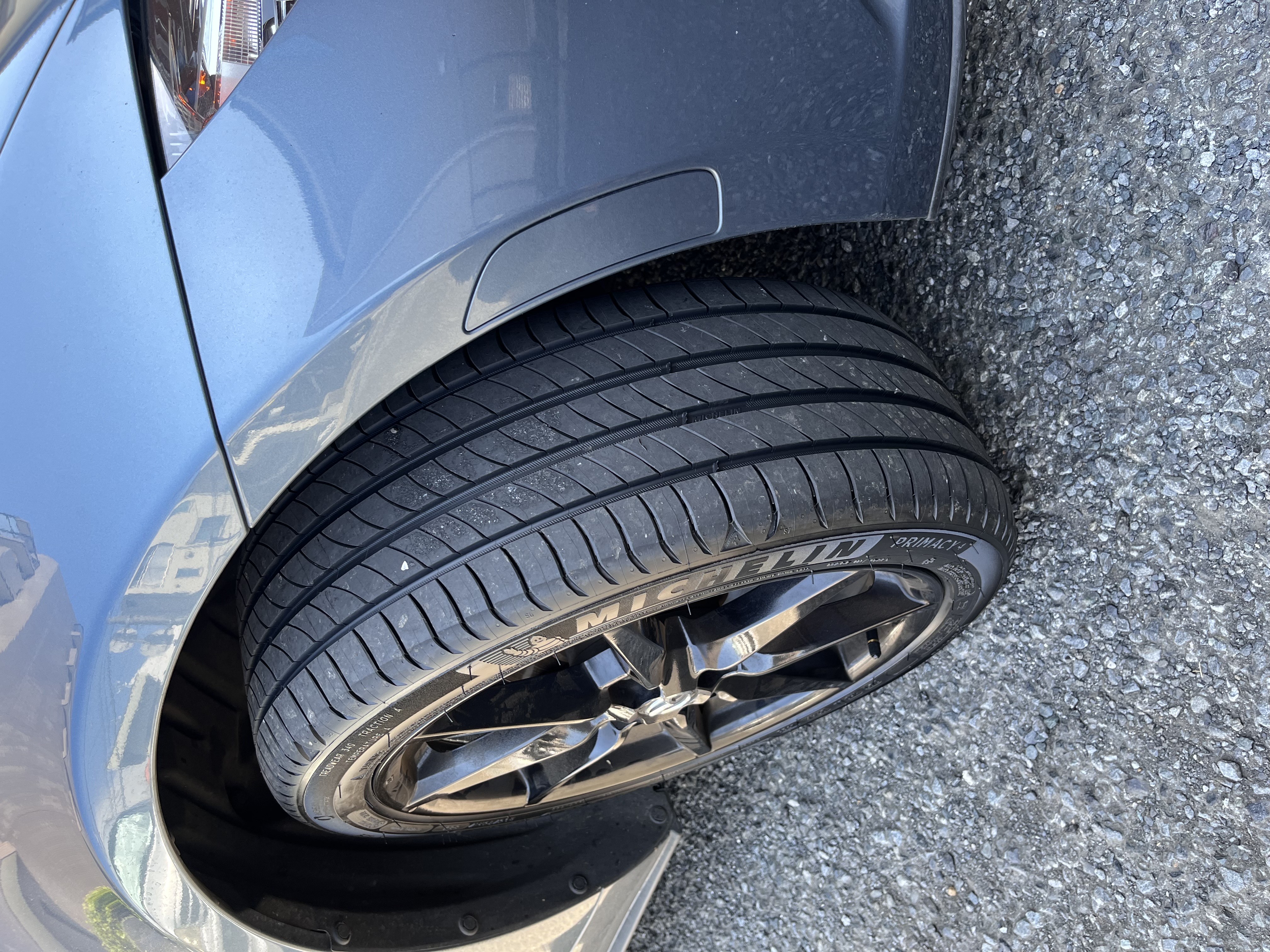 MICHELIN PRIMACY PRIMACY 4+ 215/55R17 94W | タイヤの通販 販売と