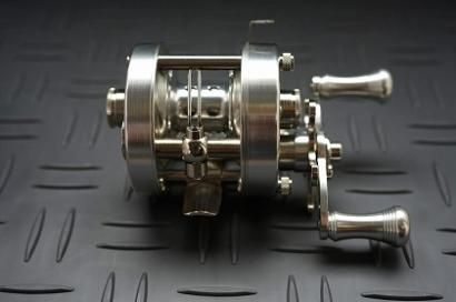 予約オーダー受付中!! 五十鈴工業/イスズリール 【 Isuzu BC621SSS