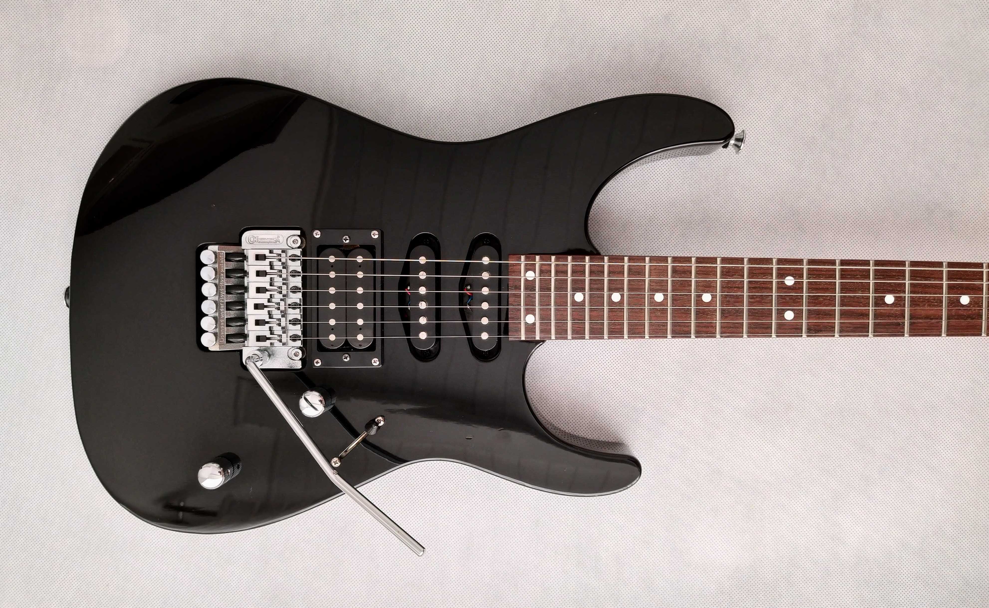 Gitara Charvel by Jackson CDS-045 - FR tremolo - 1992 JAPAN