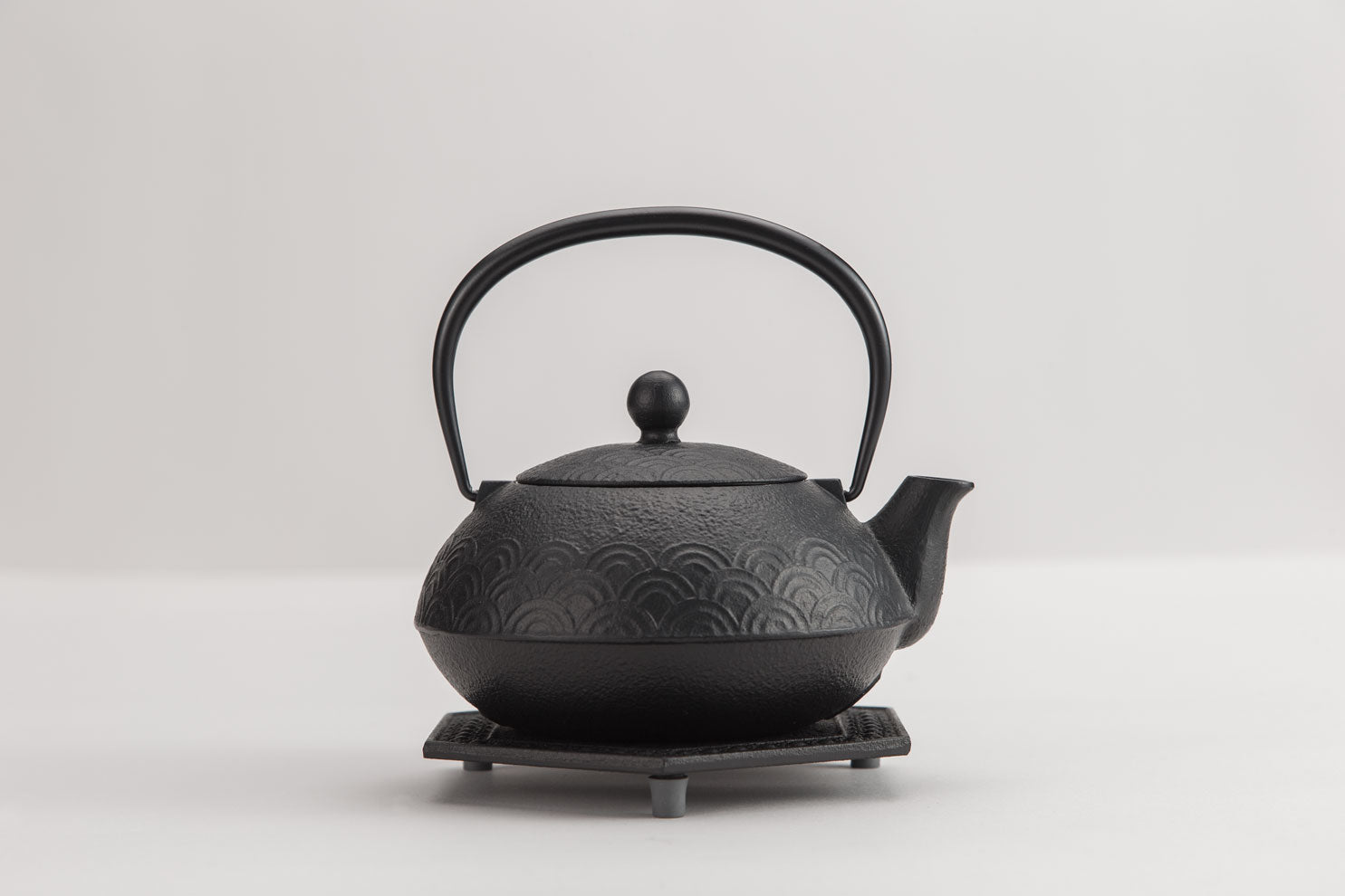 IWACHU | 株式会社岩鋳 本場盛岡 南部鐵器の岩鋳