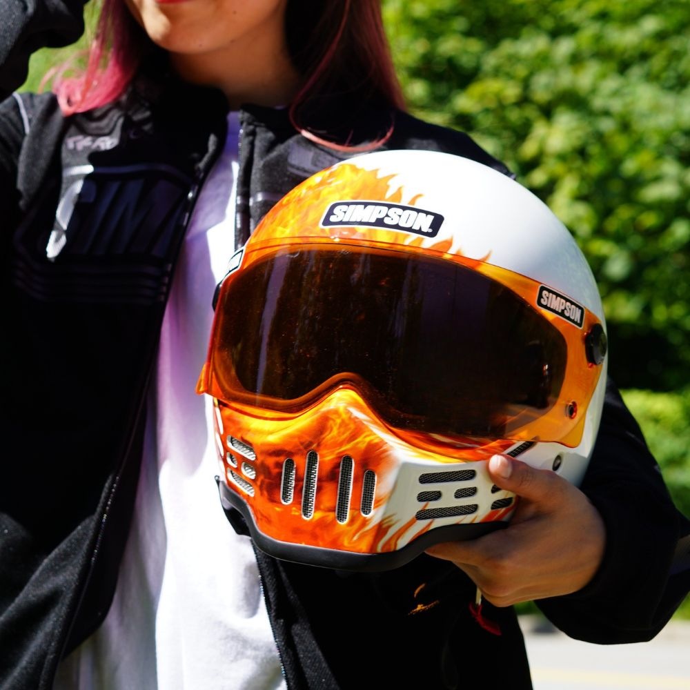 SIMPSON M30 フレアホワイト | SIMPSONヘルメット公認オンラインストア